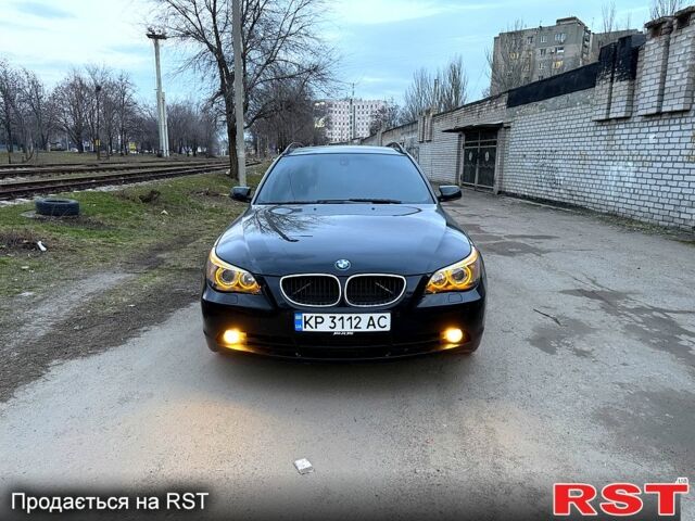 Чорний БМВ 5 Серія, об'ємом двигуна 3 л та пробігом 268 тис. км за 10500 $, фото 1 на Automoto.ua