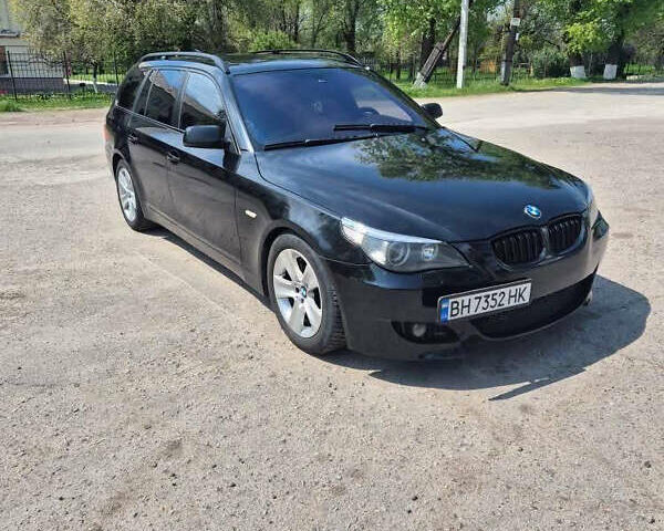 Черный БМВ 5 Серия, объемом двигателя 3 л и пробегом 360 тыс. км за 7800 $, фото 1 на Automoto.ua