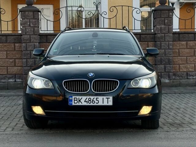 Черный БМВ 5 Серия, объемом двигателя 2.5 л и пробегом 367 тыс. км за 3999 $, фото 1 на Automoto.ua