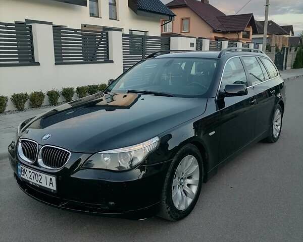 Черный БМВ 5 Серия, объемом двигателя 2.5 л и пробегом 353 тыс. км за 8700 $, фото 1 на Automoto.ua