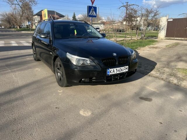 Черный БМВ 5 Серия, объемом двигателя 2.5 л и пробегом 1 тыс. км за 3999 $, фото 1 на Automoto.ua