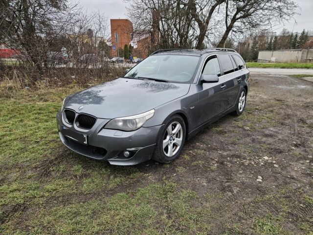 Черный БМВ 5 Серия, объемом двигателя 3 л и пробегом 366 тыс. км за 4400 $, фото 1 на Automoto.ua