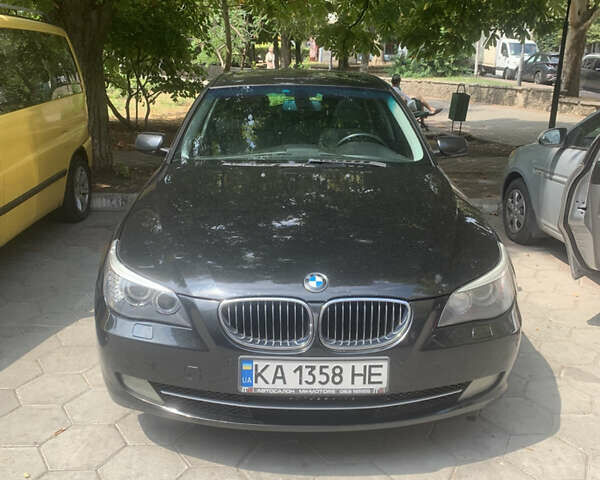 Чорний БМВ 5 Серія, об'ємом двигуна 2.99 л та пробігом 302 тис. км за 9600 $, фото 1 на Automoto.ua