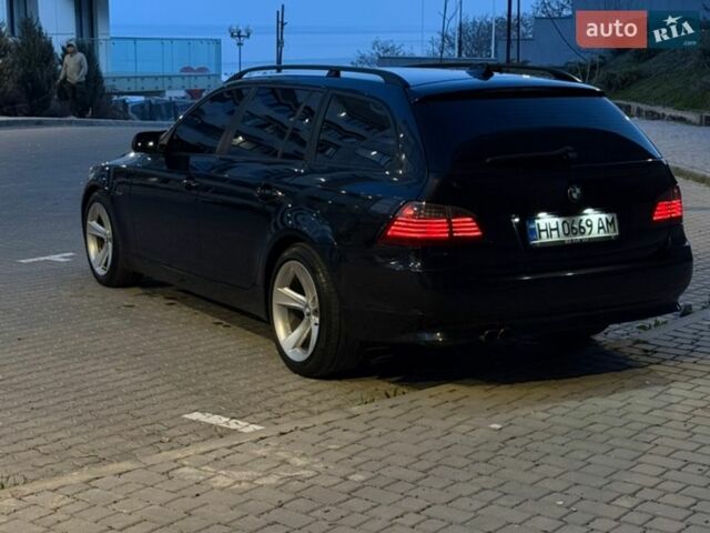 Черный БМВ 5 Серия, объемом двигателя 2.99 л и пробегом 267 тыс. км за 13000 $, фото 1 на Automoto.ua