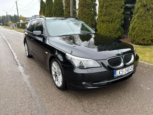 Черный БМВ 5 Серия, объемом двигателя 3 л и пробегом 298 тыс. км за 2600 $, фото 1 на Automoto.ua