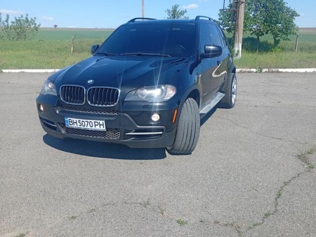 Черный БМВ 5 Серия, объемом двигателя 4.8 л и пробегом 185 тыс. км за 11995 $, фото 1 на Automoto.ua