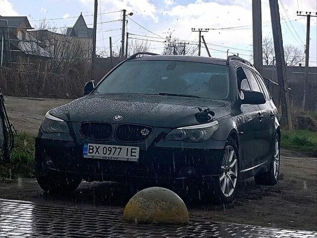 Черный БМВ 5 Серия, объемом двигателя 2 л и пробегом 303 тыс. км за 11500 $, фото 1 на Automoto.ua