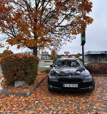 Черный БМВ 5 Серия, объемом двигателя 2 л и пробегом 270 тыс. км за 13000 $, фото 1 на Automoto.ua