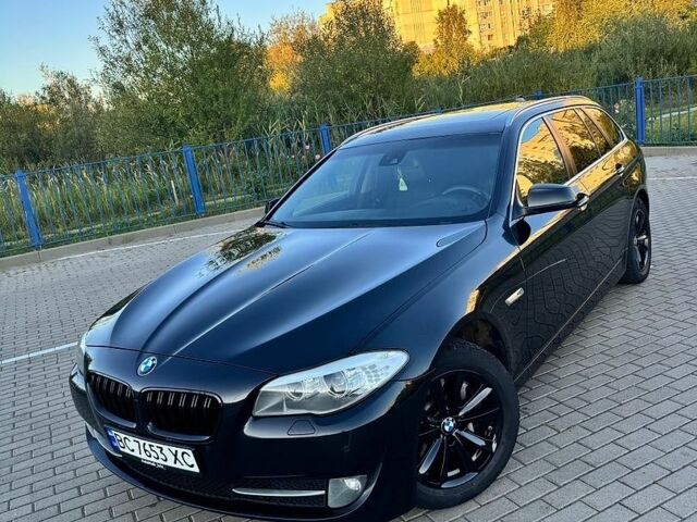 Чорний БМВ 5 Серія, об'ємом двигуна 2 л та пробігом 262 тис. км за 12400 $, фото 1 на Automoto.ua