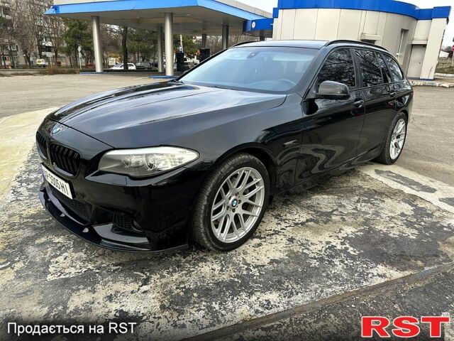 Черный БМВ 5 Серия, объемом двигателя 2 л и пробегом 0 тыс. км за 12000 $, фото 1 на Automoto.ua
