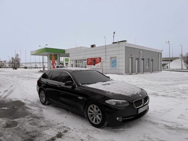 Черный БМВ 5 Серия, объемом двигателя 2 л и пробегом 290 тыс. км за 13000 $, фото 1 на Automoto.ua