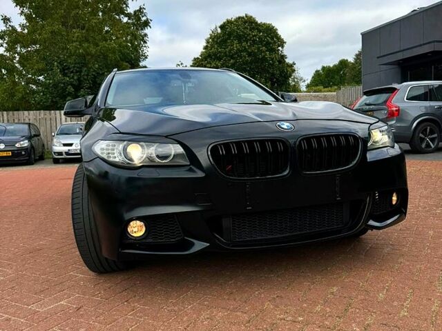 Черный БМВ 5 Серия, объемом двигателя 2 л и пробегом 307 тыс. км за 13000 $, фото 1 на Automoto.ua