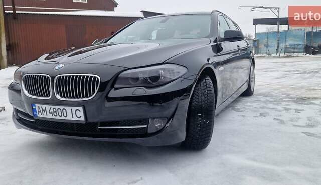 Чорний БМВ 5 Серія, об'ємом двигуна 2 л та пробігом 305 тис. км за 12000 $, фото 1 на Automoto.ua