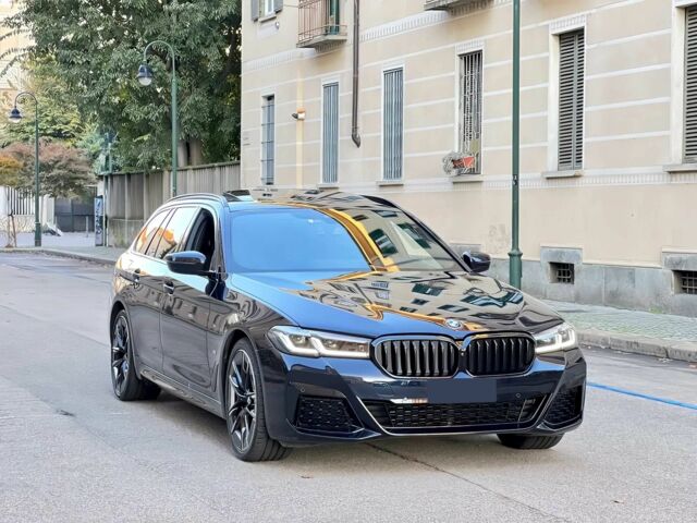 Чорний БМВ 5 Серія, об'ємом двигуна 3 л та пробігом 12 тис. км за 21900 $, фото 1 на Automoto.ua