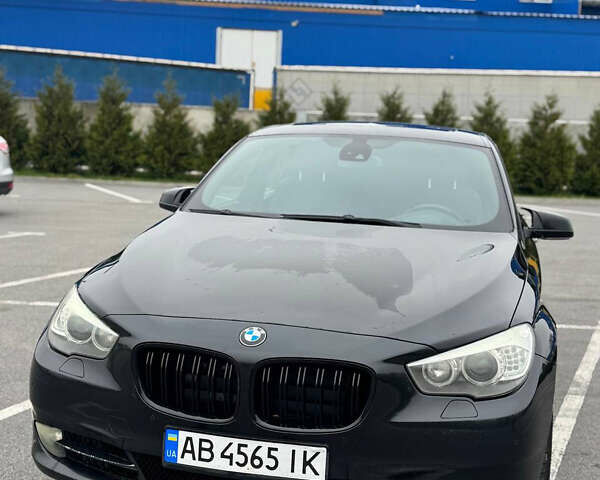 Черный БМВ 5 Серия, объемом двигателя 2.99 л и пробегом 296 тыс. км за 17000 $, фото 1 на Automoto.ua