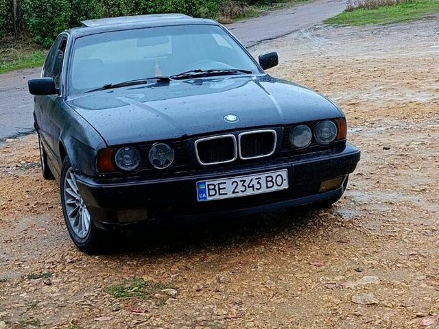 Коричневый БМВ 5 Серия, объемом двигателя 2.4 л и пробегом 500 тыс. км за 1250 $, фото 1 на Automoto.ua