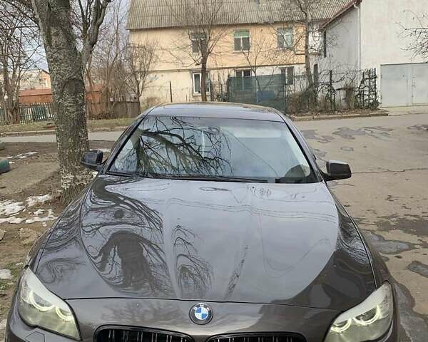 Коричневый БМВ 5 Серия, объемом двигателя 2.98 л и пробегом 260 тыс. км за 11500 $, фото 1 на Automoto.ua
