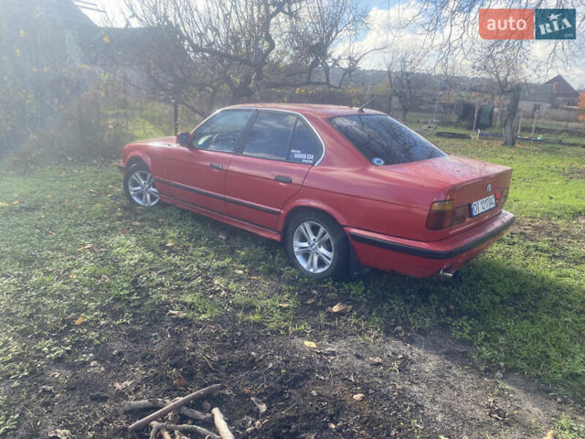 Червоний БМВ 5 Серія, об'ємом двигуна 1.8 л та пробігом 200 тис. км за 1100 $, фото 1 на Automoto.ua