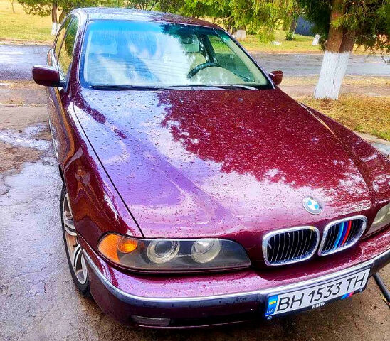 Красный БМВ 5 Серия, объемом двигателя 2.8 л и пробегом 0 тыс. км за 4700 $, фото 1 на Automoto.ua