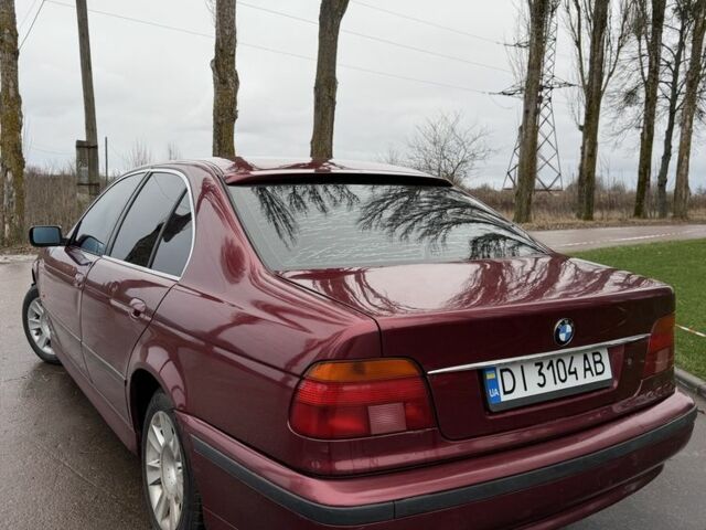 Червоний БМВ 5 Серія, об'ємом двигуна 2 л та пробігом 270 тис. км за 2650 $, фото 1 на Automoto.ua