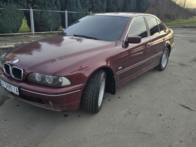 Красный БМВ 5 Серия, объемом двигателя 2.5 л и пробегом 300 тыс. км за 2850 $, фото 1 на Automoto.ua