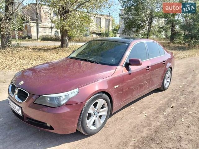 Червоний БМВ 5 Серія, об'ємом двигуна 3 л та пробігом 284 тис. км за 8500 $, фото 1 на Automoto.ua