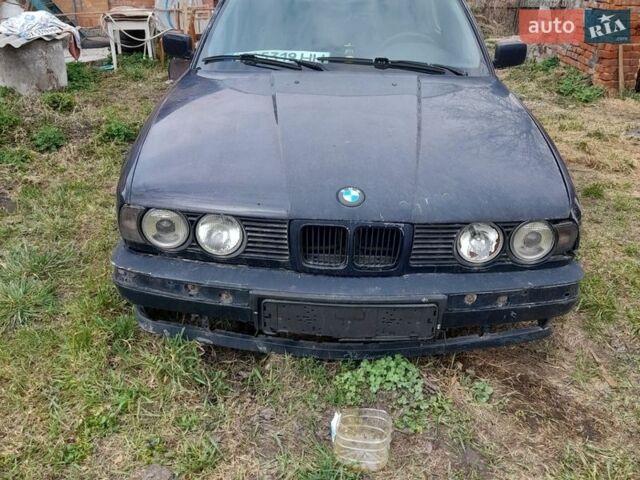 БМВ 5 Серия, объемом двигателя 2 л и пробегом 400 тыс. км за 1000 $, фото 1 на Automoto.ua