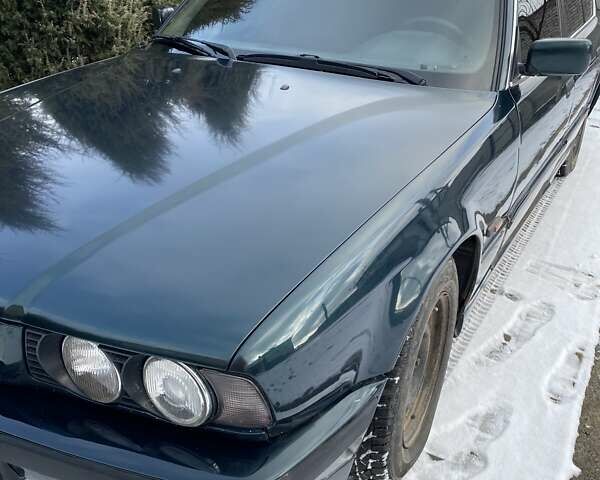 БМВ 5 Серия, объемом двигателя 2.5 л и пробегом 499 тыс. км за 4150 $, фото 1 на Automoto.ua