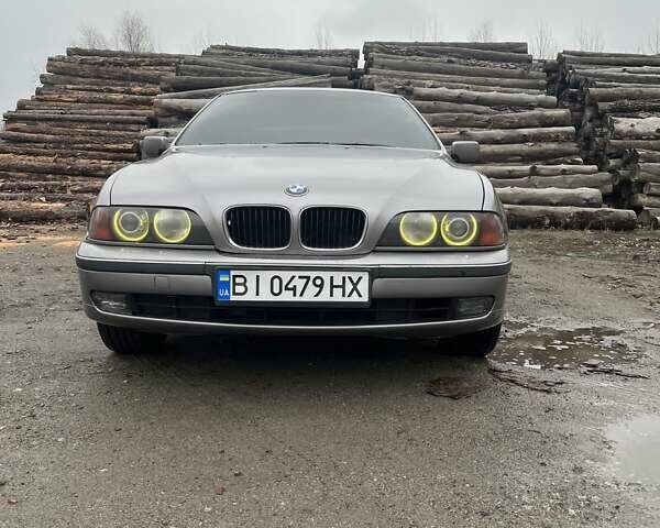 БМВ 5 Серия, объемом двигателя 2 л и пробегом 420 тыс. км за 5000 $, фото 1 на Automoto.ua