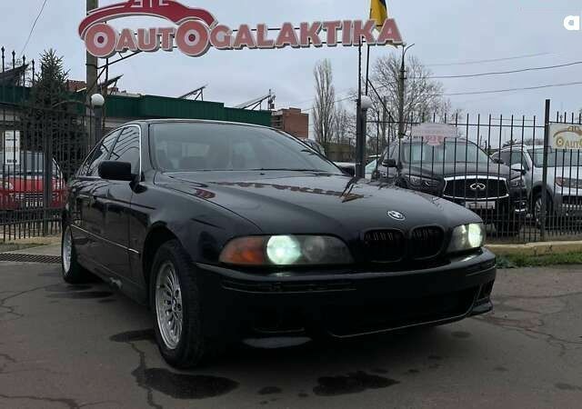 БМВ 5 Серия, объемом двигателя 2.5 л и пробегом 301 тыс. км за 3999 $, фото 1 на Automoto.ua