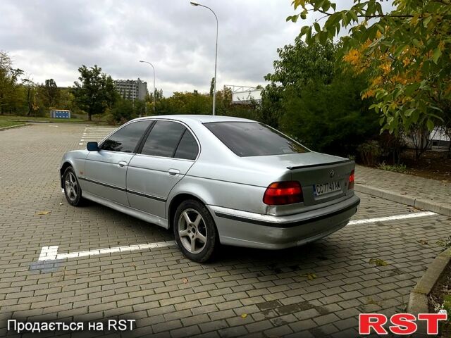 БМВ 5 Серия, объемом двигателя 2.5 л и пробегом 200 тыс. км за 2499 $, фото 1 на Automoto.ua