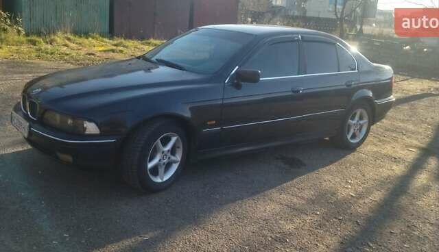 БМВ 5 Серия, объемом двигателя 2 л и пробегом 342 тыс. км за 3200 $, фото 1 на Automoto.ua