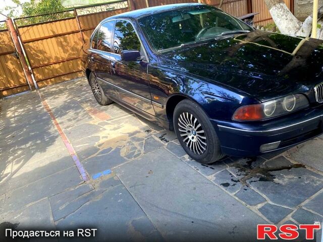 БМВ 5 Серия, объемом двигателя 2.8 л и пробегом 260 тыс. км за 4500 $, фото 1 на Automoto.ua