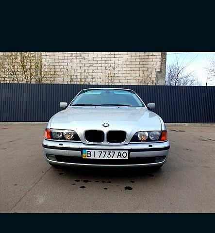 БМВ 5 Серия, объемом двигателя 2.8 л и пробегом 0 тыс. км за 2800 $, фото 1 на Automoto.ua