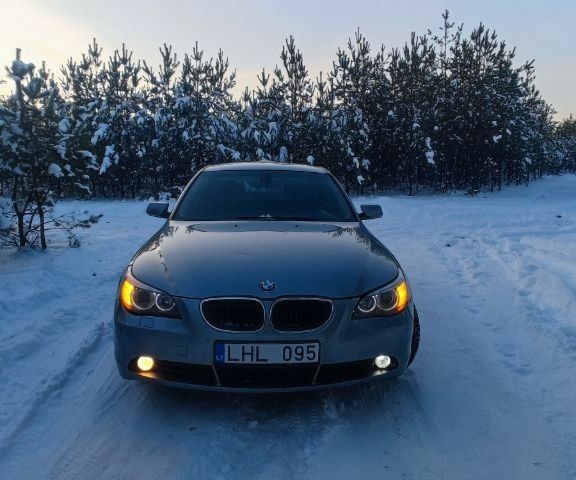 БМВ 5 Серія, об'ємом двигуна 3 л та пробігом 300 тис. км за 4300 $, фото 1 на Automoto.ua