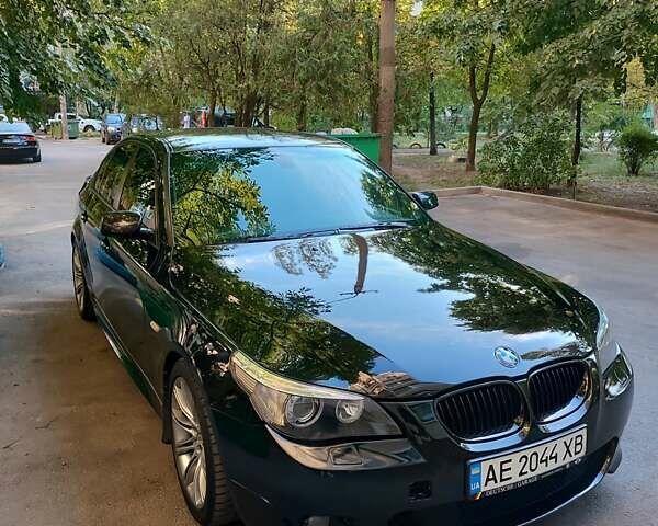 БМВ 5 Серия, объемом двигателя 3.98 л и пробегом 151 тыс. км за 9000 $, фото 1 на Automoto.ua