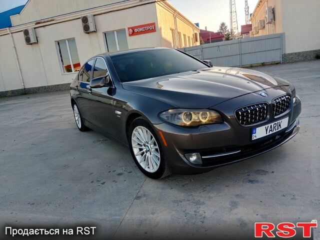 БМВ 5 Серия, объемом двигателя 3 л и пробегом 200 тыс. км за 14200 $, фото 1 на Automoto.ua