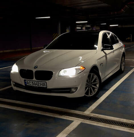 БМВ 5 Серія, об'ємом двигуна 2 л та пробігом 260 тис. км за 13200 $, фото 1 на Automoto.ua