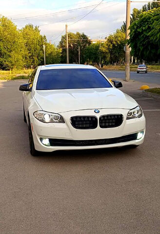 БМВ 5 Серія, об'ємом двигуна 2 л та пробігом 200 тис. км за 11900 $, фото 1 на Automoto.ua