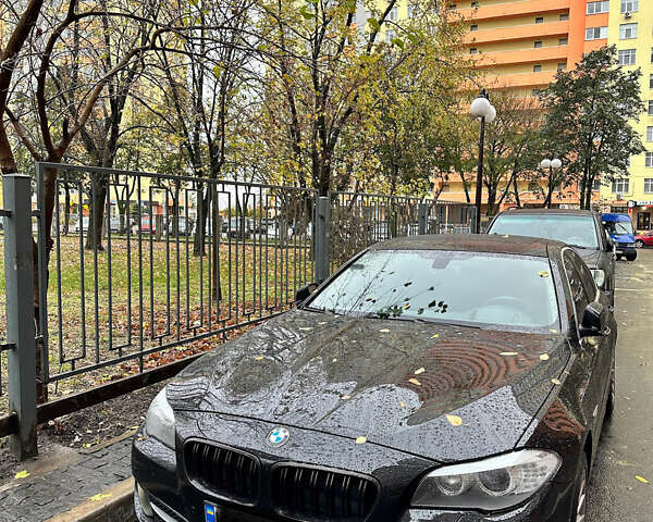 БМВ 5 Серия, объемом двигателя 3 л и пробегом 246 тыс. км за 15400 $, фото 1 на Automoto.ua