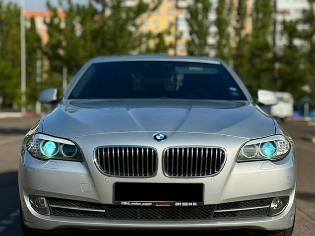 БМВ 5 Серія, об'ємом двигуна 2 л та пробігом 136 тис. км за 14799 $, фото 1 на Automoto.ua