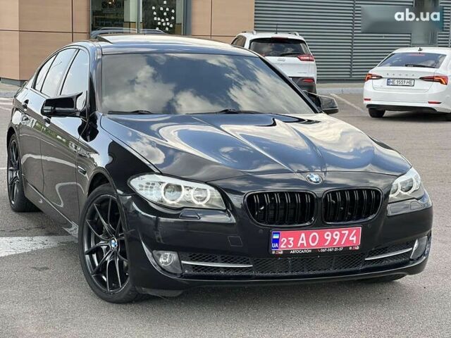 БМВ 5 Серия, объемом двигателя 3 л и пробегом 228 тыс. км за 13700 $, фото 1 на Automoto.ua
