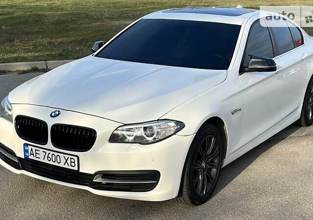 БМВ 5 Серия, объемом двигателя 3 л и пробегом 171 тыс. км за 18500 $, фото 1 на Automoto.ua