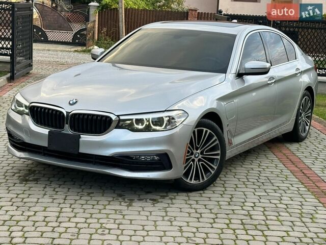 БМВ 5 Серия, объемом двигателя 2 л и пробегом 235 тыс. км за 18777 $, фото 1 на Automoto.ua