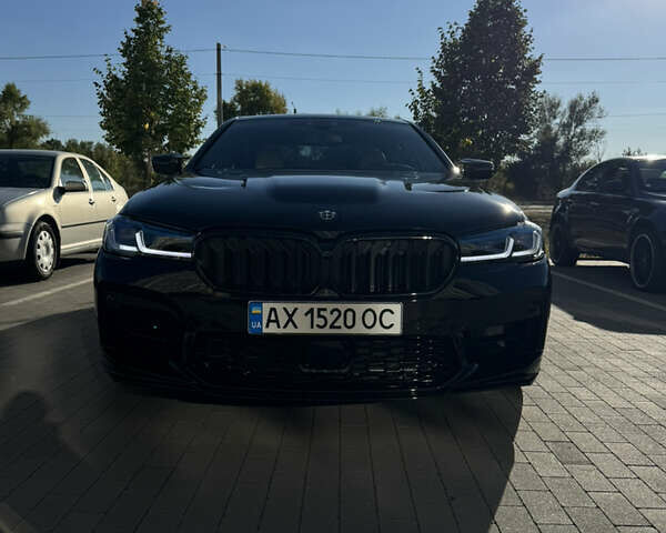 БМВ 5 Серия, объемом двигателя 3 л и пробегом 112 тыс. км за 39899 $, фото 1 на Automoto.ua