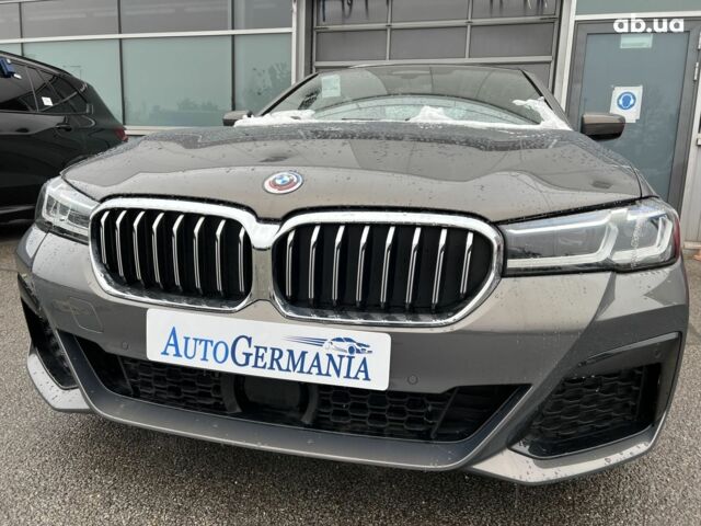БМВ 5 Серия, объемом двигателя 3 л и пробегом 24 тыс. км за 72164 $, фото 1 на Automoto.ua
