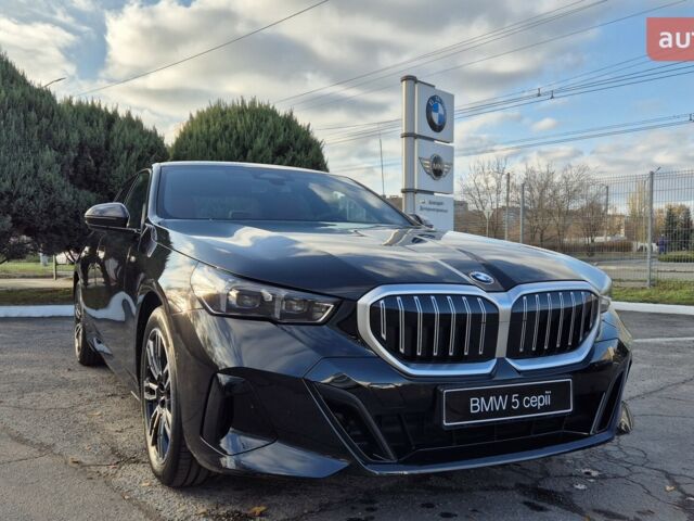 БМВ 5 Серия, объемом двигателя 2 л и пробегом 0 тыс. км за 71120 $, фото 1 на Automoto.ua