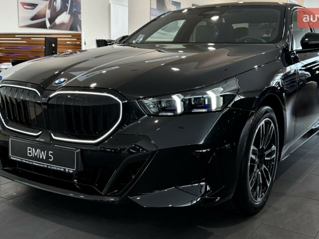 БМВ 5 Серия, объемом двигателя 2.99 л и пробегом 0 тыс. км за 85538 $, фото 1 на Automoto.ua