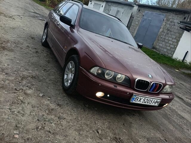 БМВ 5 Серия, объемом двигателя 2.5 л и пробегом 430 тыс. км за 3250 $, фото 1 на Automoto.ua