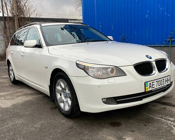 БМВ 5 Серия, объемом двигателя 2 л и пробегом 238 тыс. км за 11500 $, фото 1 на Automoto.ua